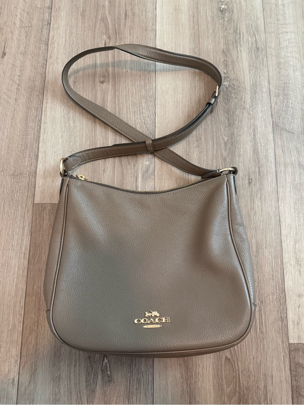 COACH Brown Pebbled Leather Shoulder Bag/Crossbody